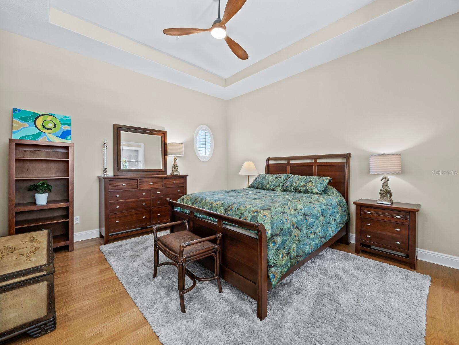 Image 24 of 47 For 1914 Harbour Links Circle 10