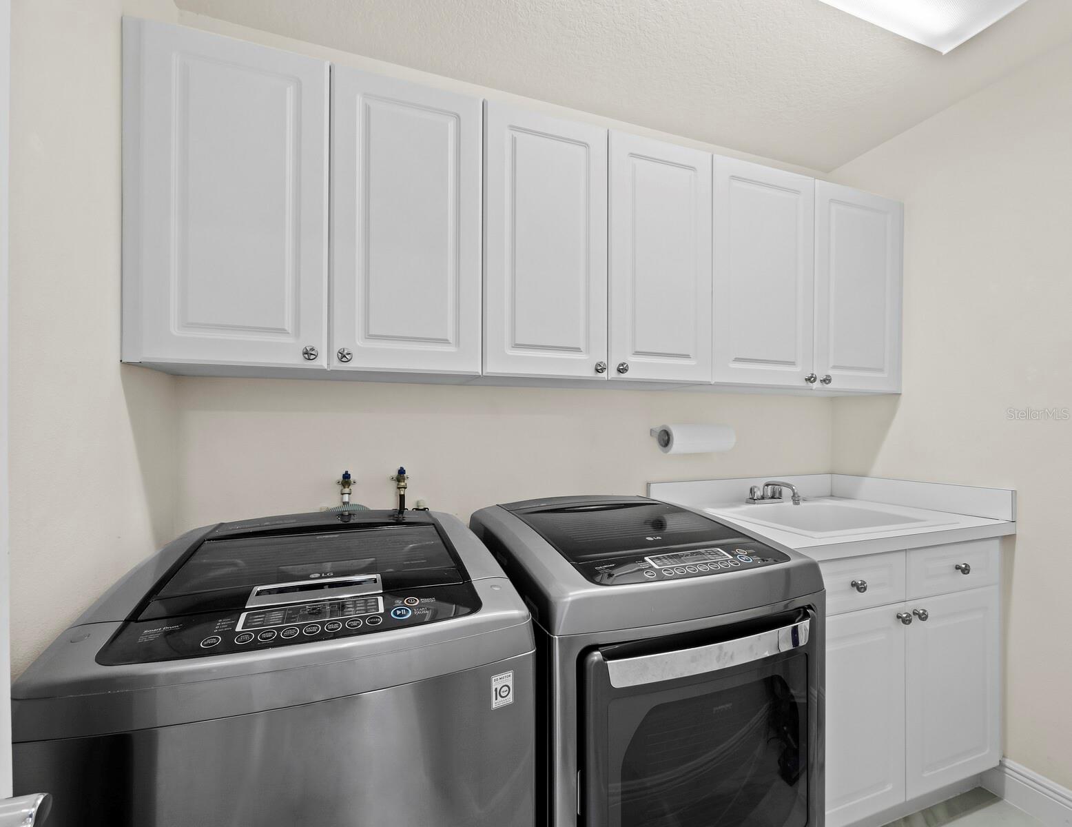 Image 27 of 47 For 1914 Harbour Links Circle 10