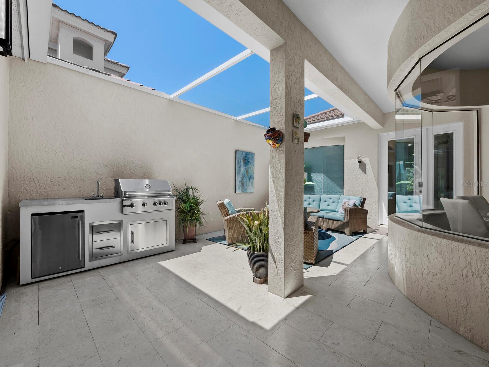 Image 3 of 47 For 1914 Harbour Links Circle 10