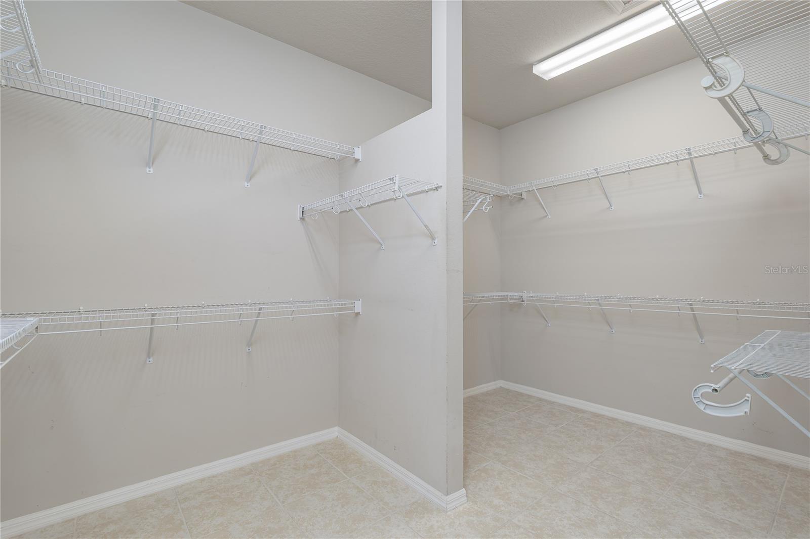 Image 21 of 41 For 11919 55th Court E