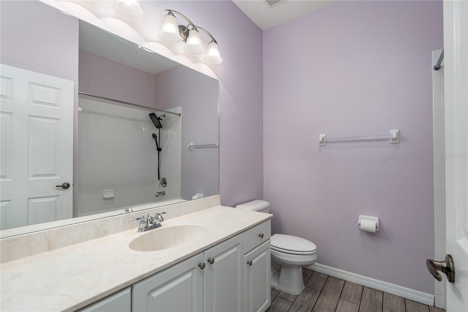 Image 26 of 41 For 11919 55th Court E