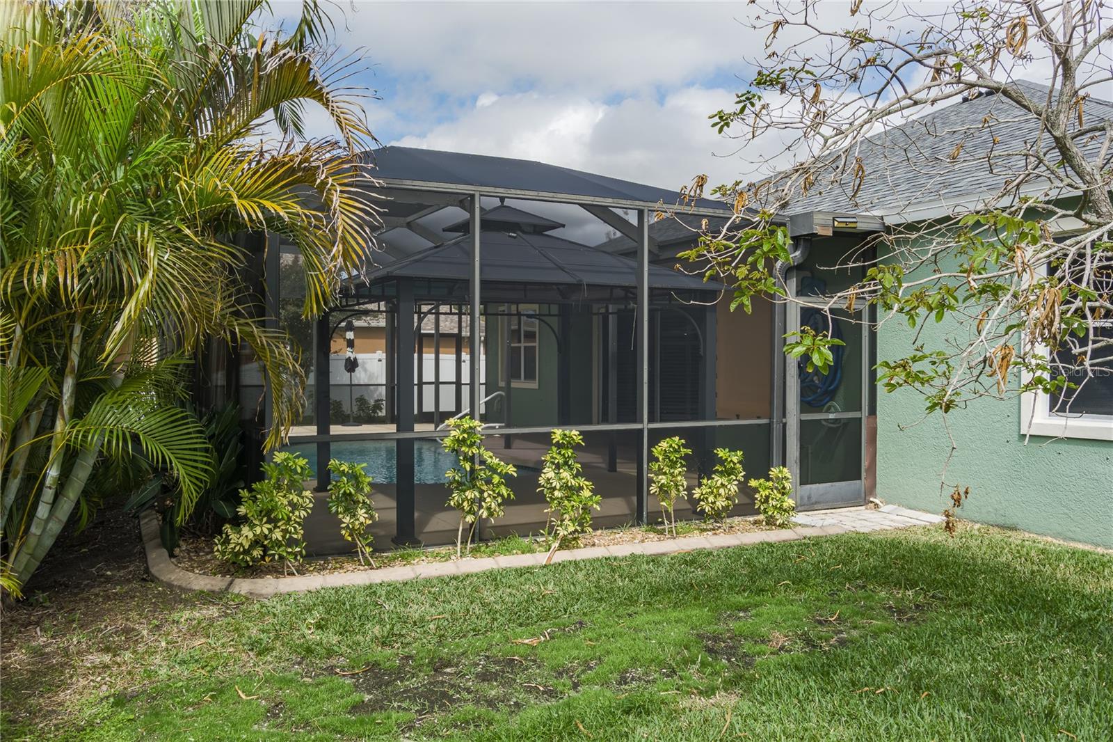 Image 35 of 41 For 11919 55th Court E