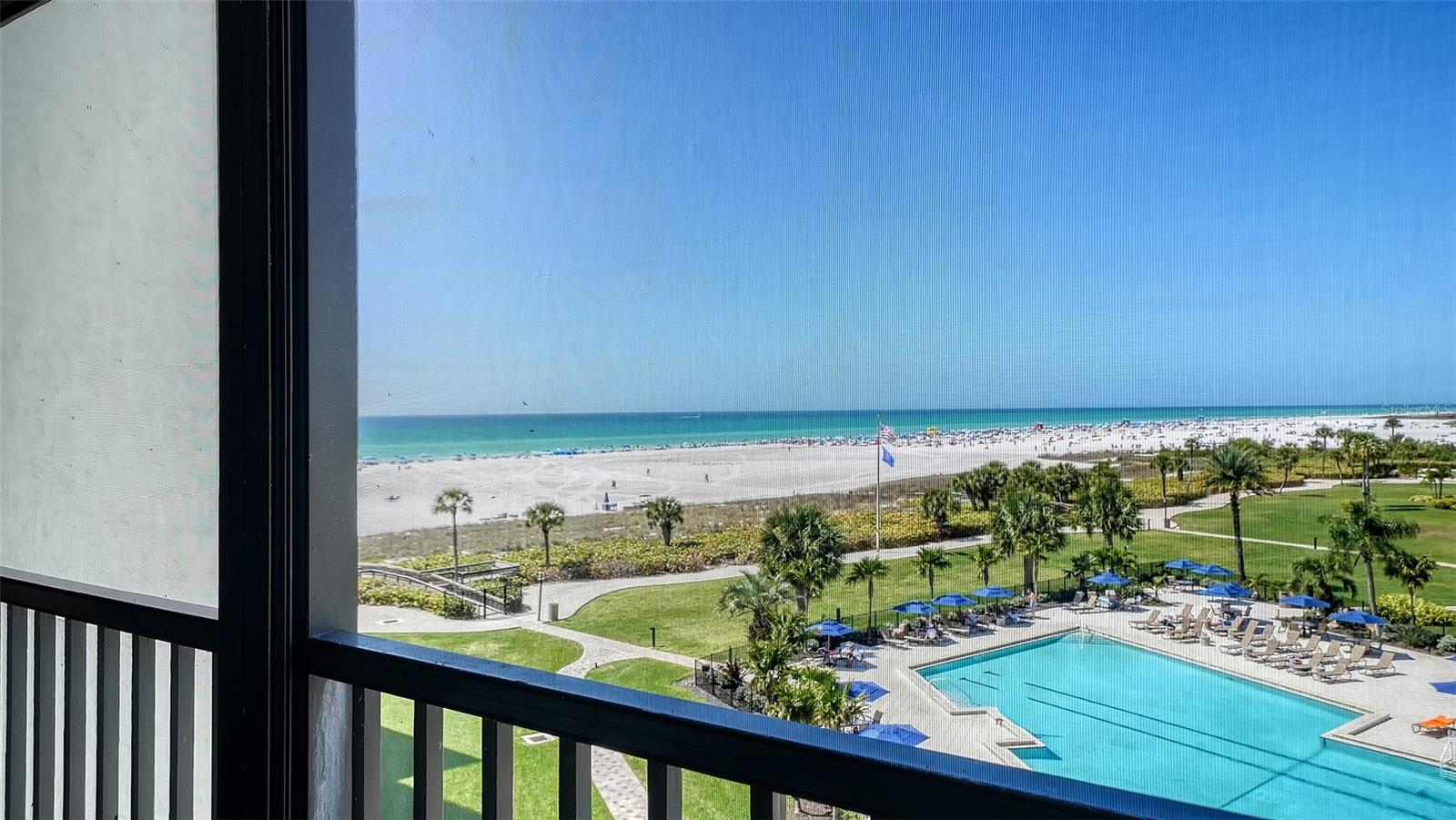 Image 12 of 35 For 5790 Midnight Pass Road 506