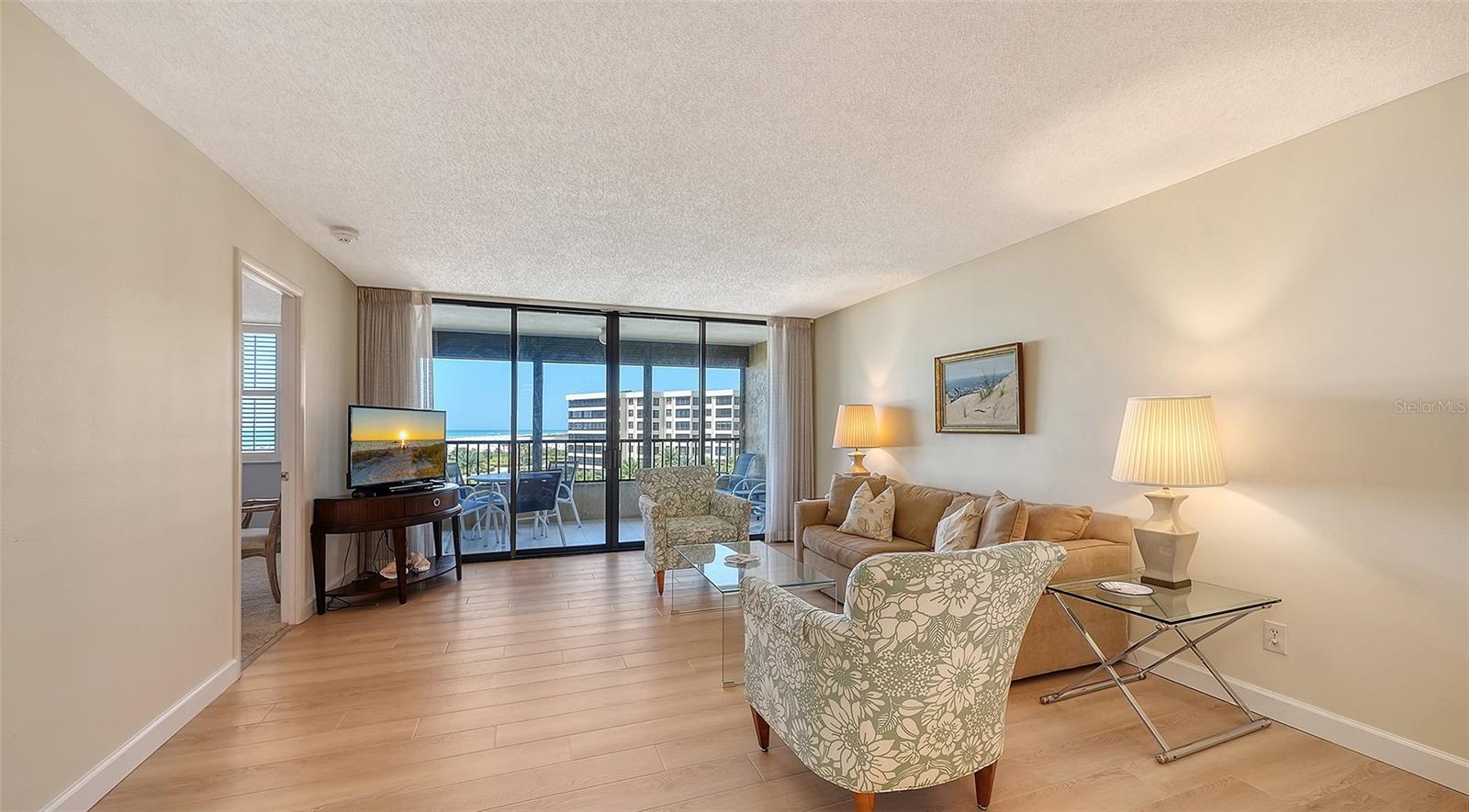 Image 7 of 35 For 5790 Midnight Pass Road 506