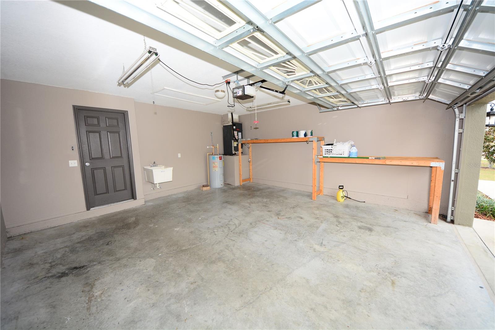 Image 20 of 22 For 1955 Sunflower Street