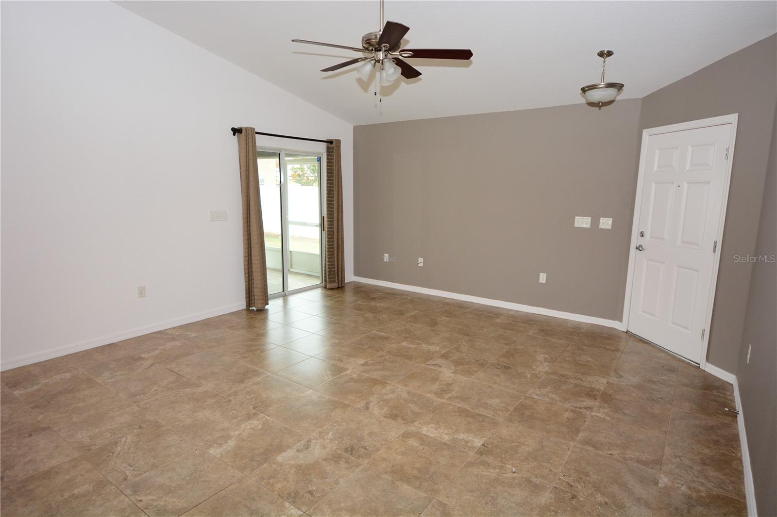 Image 4 of 22 For 1955 Sunflower Street