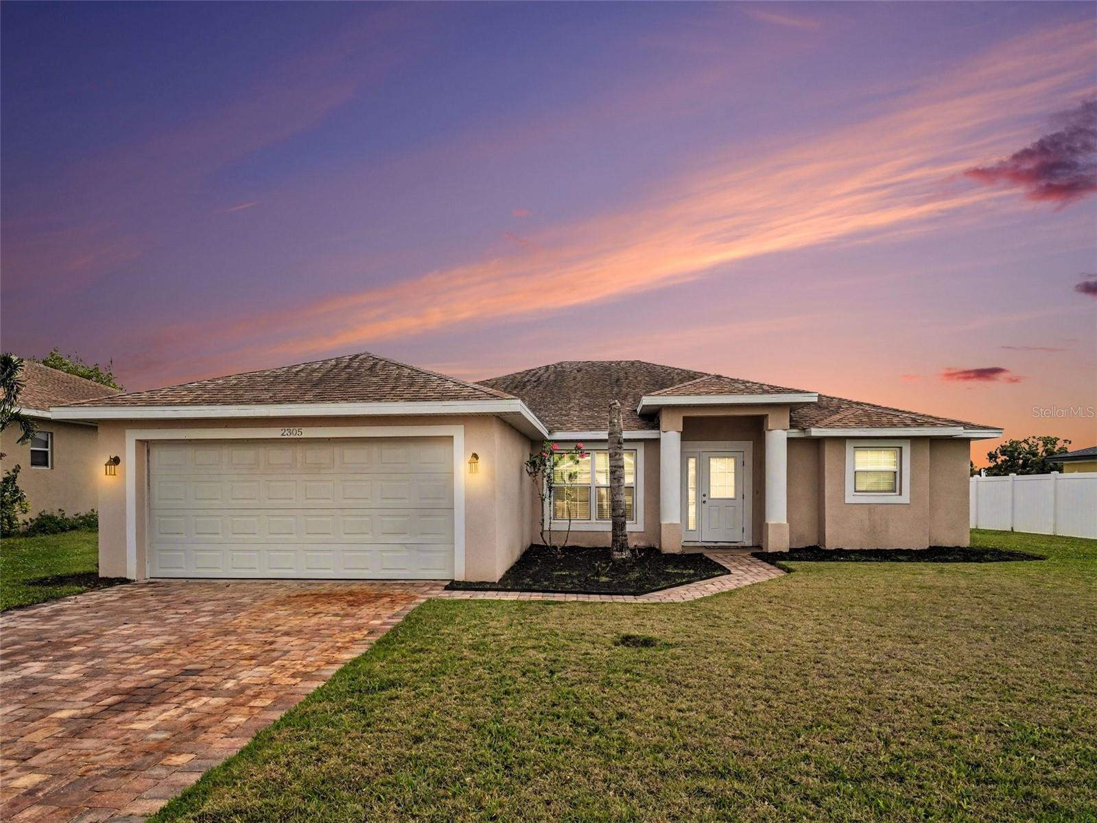 Details for 2305 14th Street W, PALMETTO, FL 34221