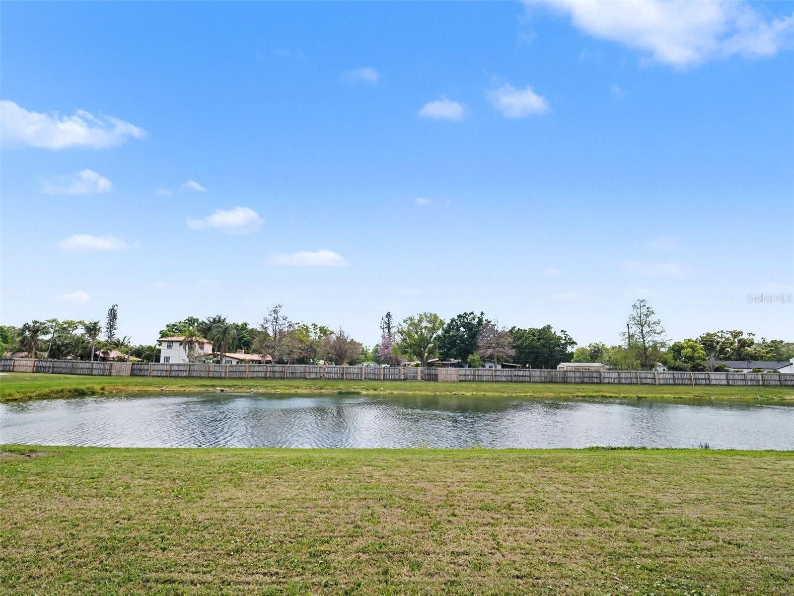 Image 21 of 27 For 2305 14th Street W