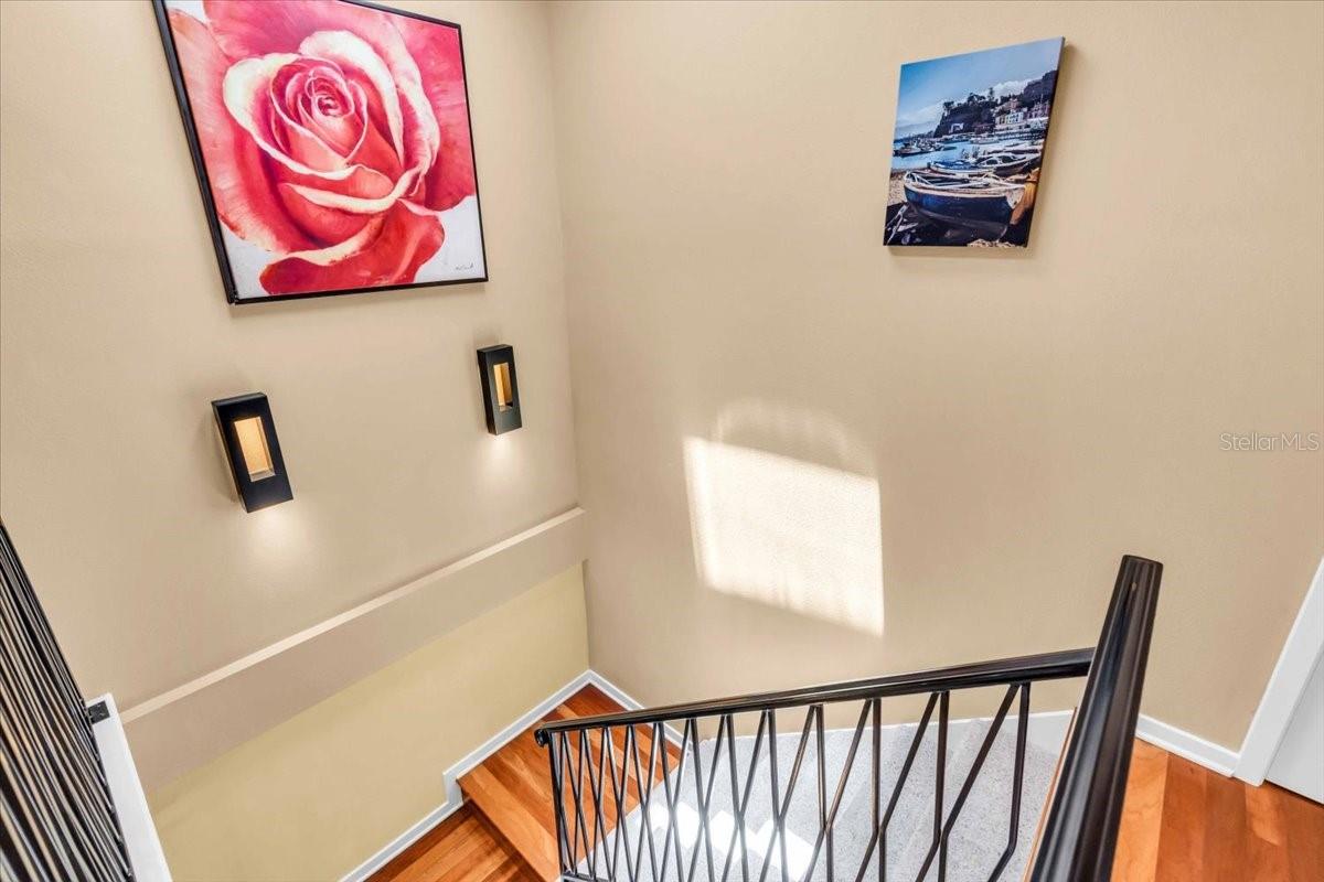 Image 18 of 43 For 1685 Laurel Street 4