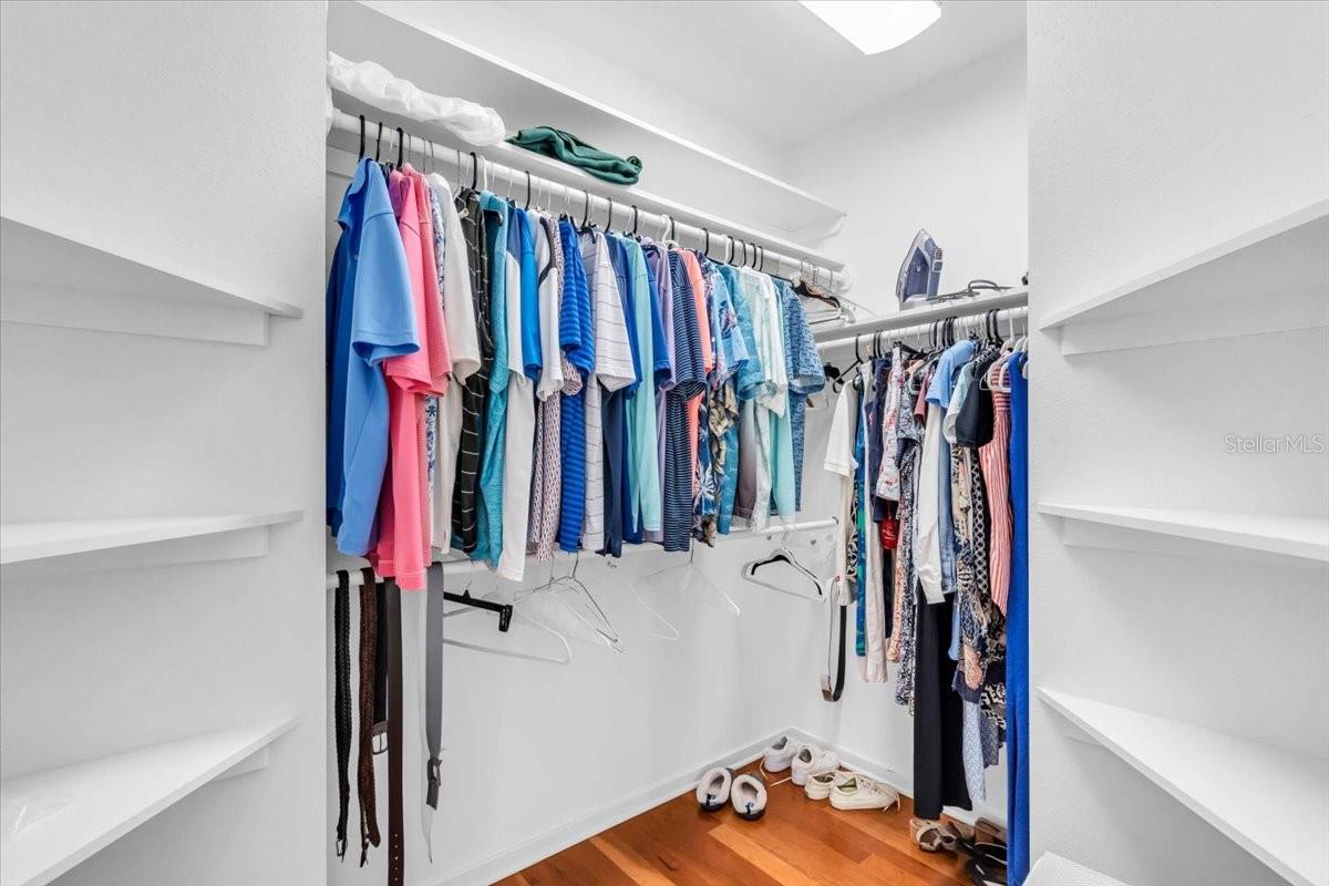 Image 31 of 43 For 1685 Laurel Street 4