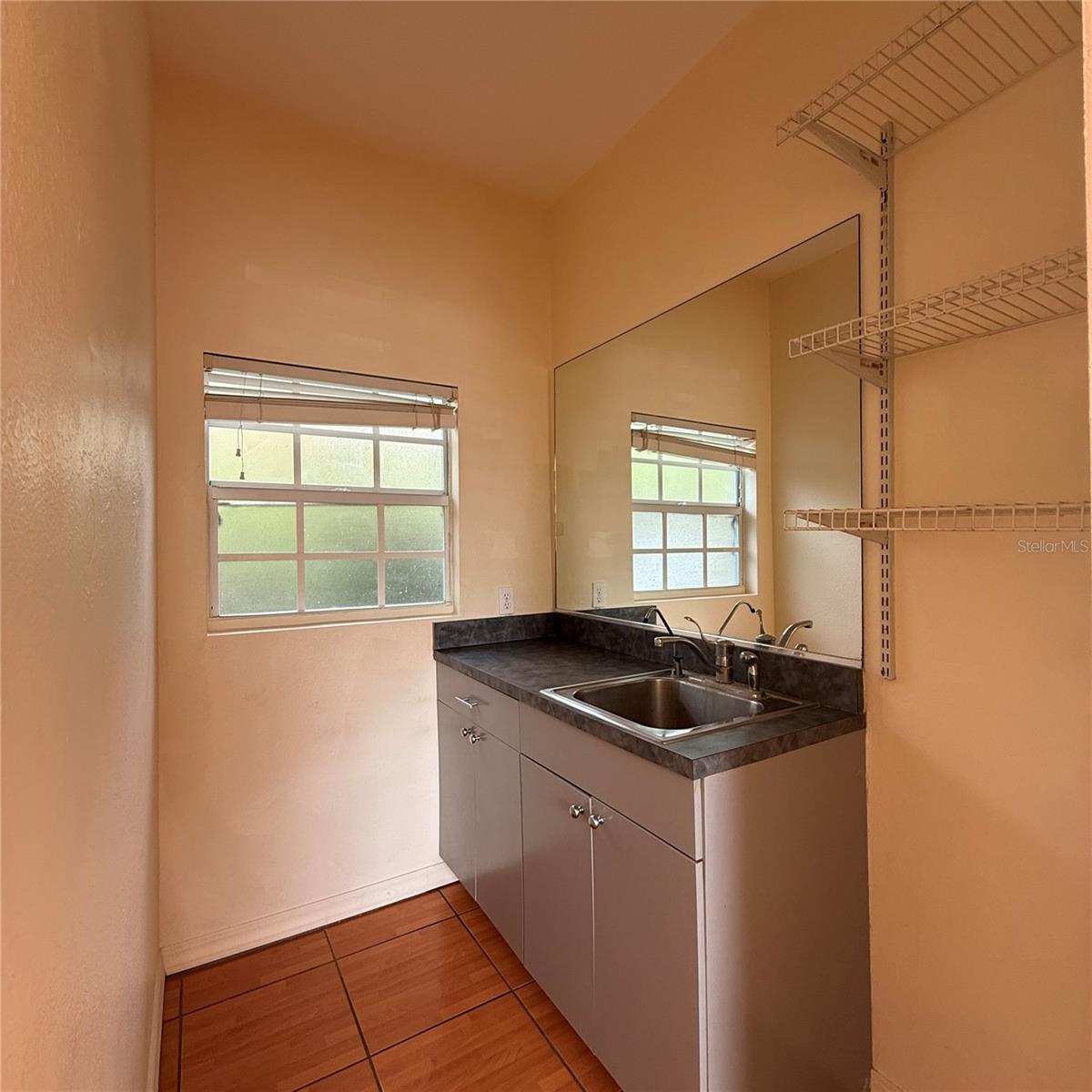 Image 10 of 22 For 239 Venetia Avenue