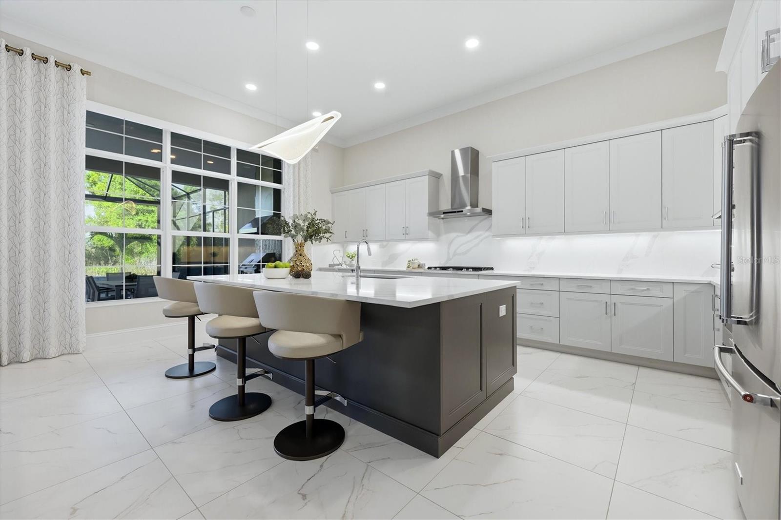 Image 22 of 57 For 8352 Sea Glass Court