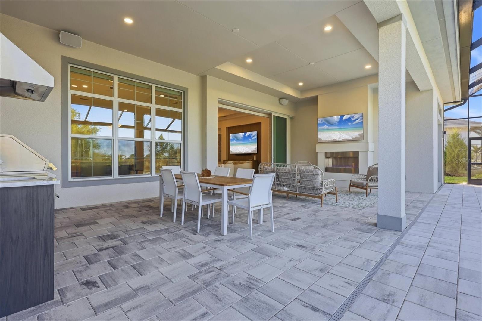 Image 47 of 57 For 8352 Sea Glass Court