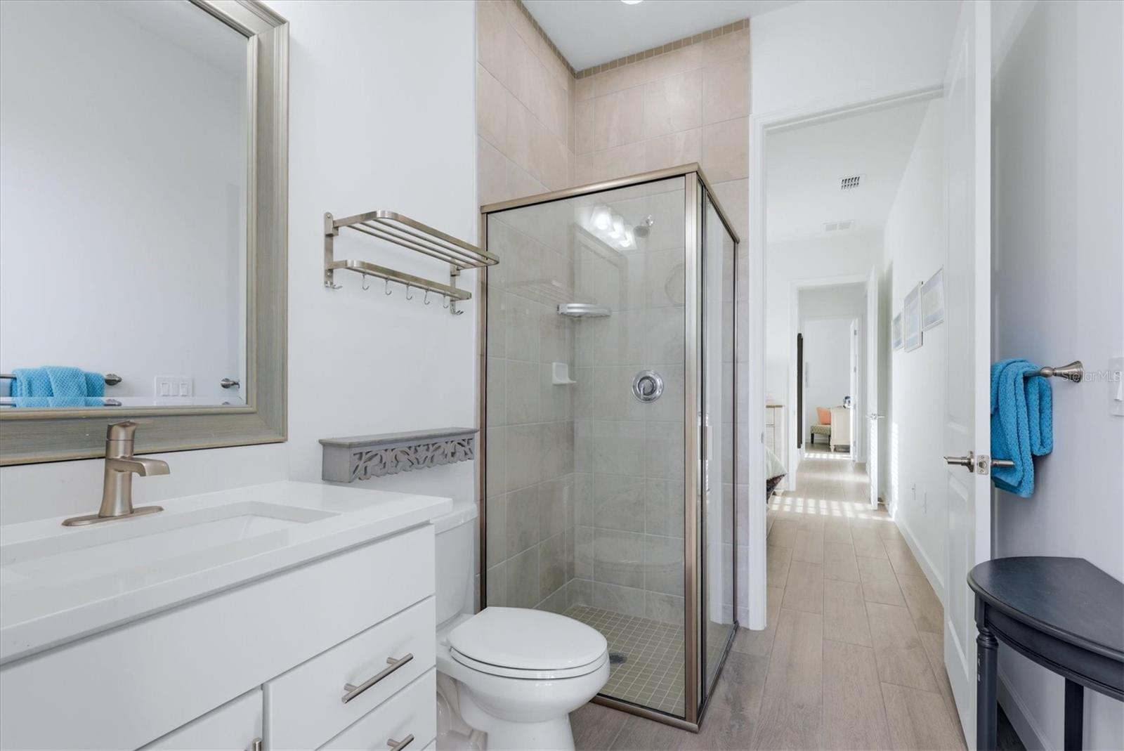 Image 34 of 71 For 15306 Golden Beam Place