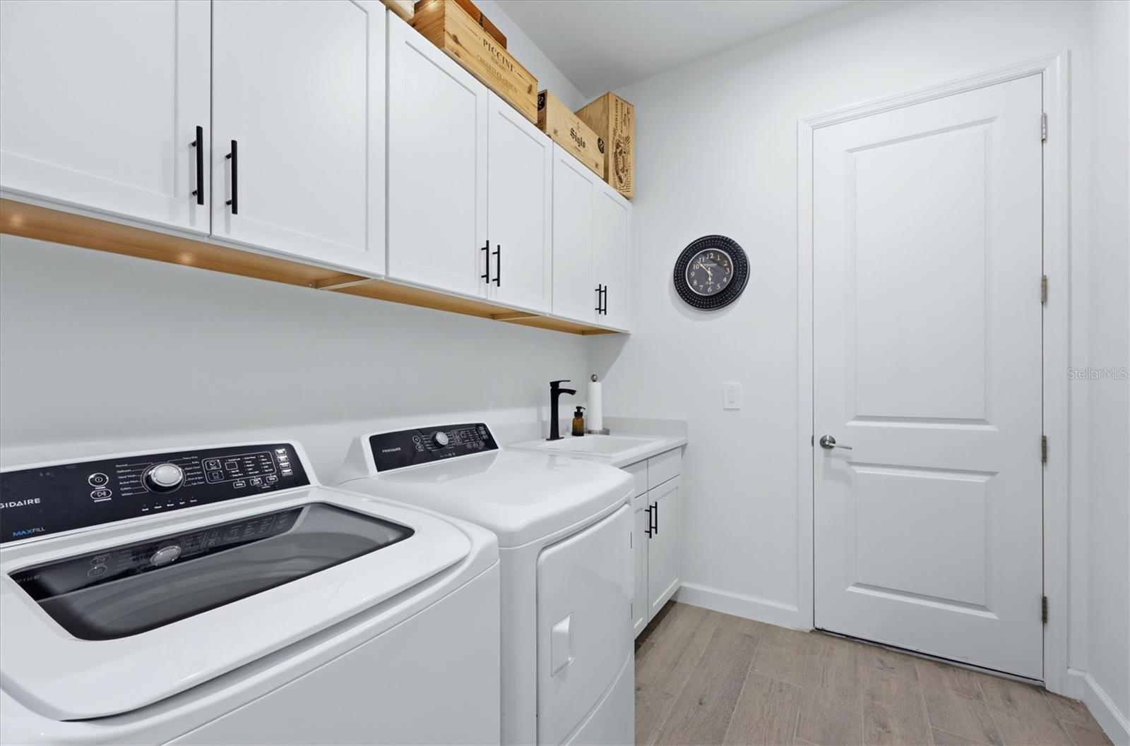 Image 36 of 71 For 15306 Golden Beam Place