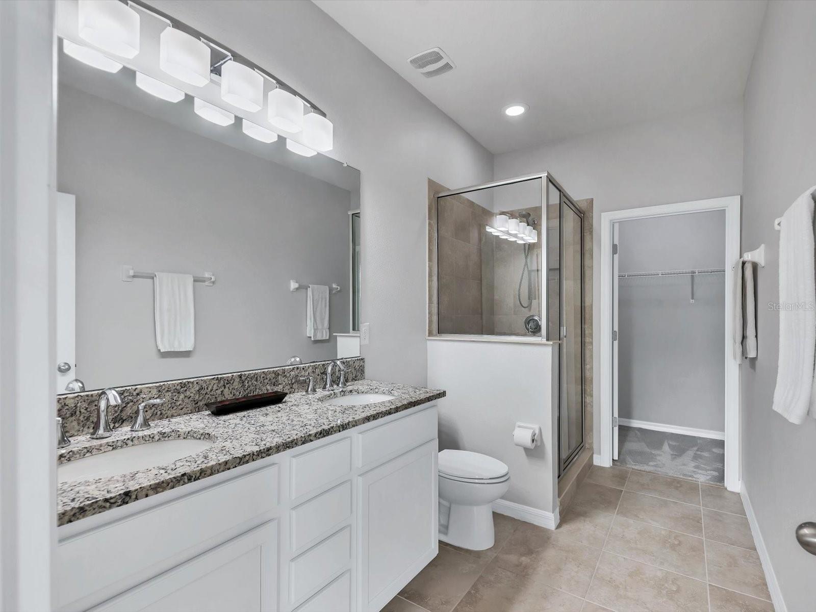 Image 15 of 35 For 8363 Enclave Way 101