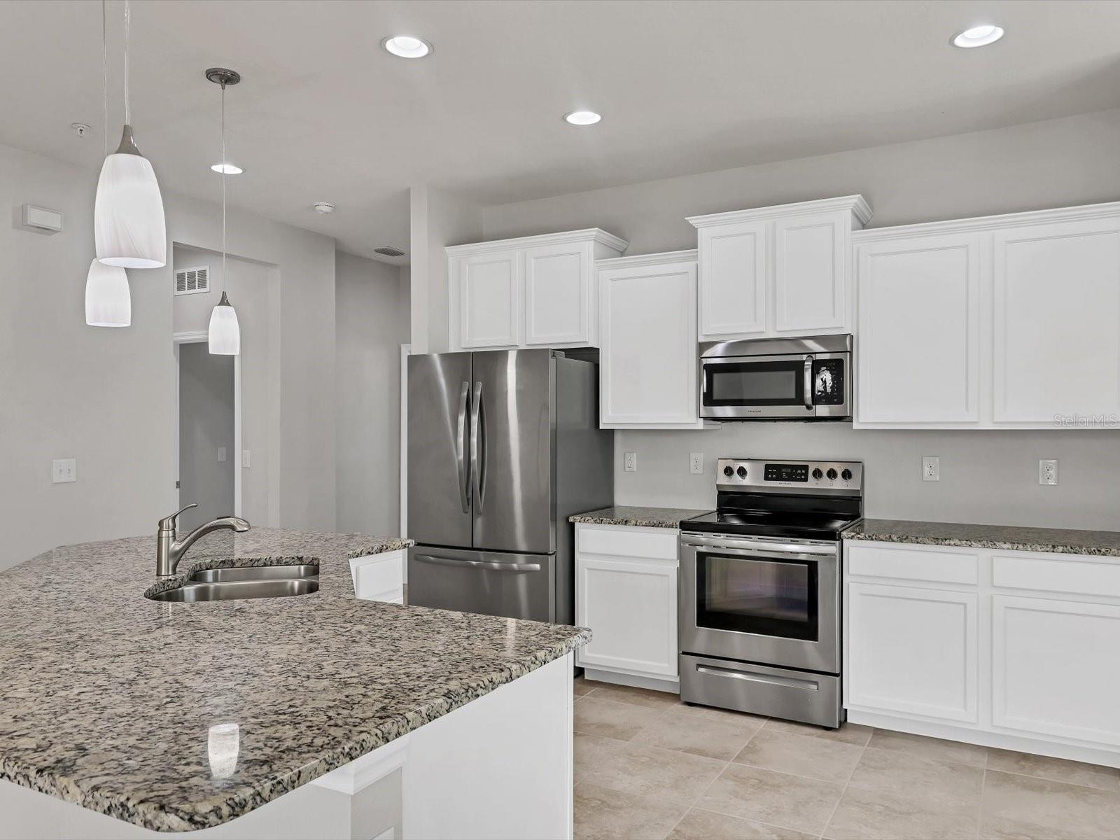 Image 3 of 35 For 8363 Enclave Way 101