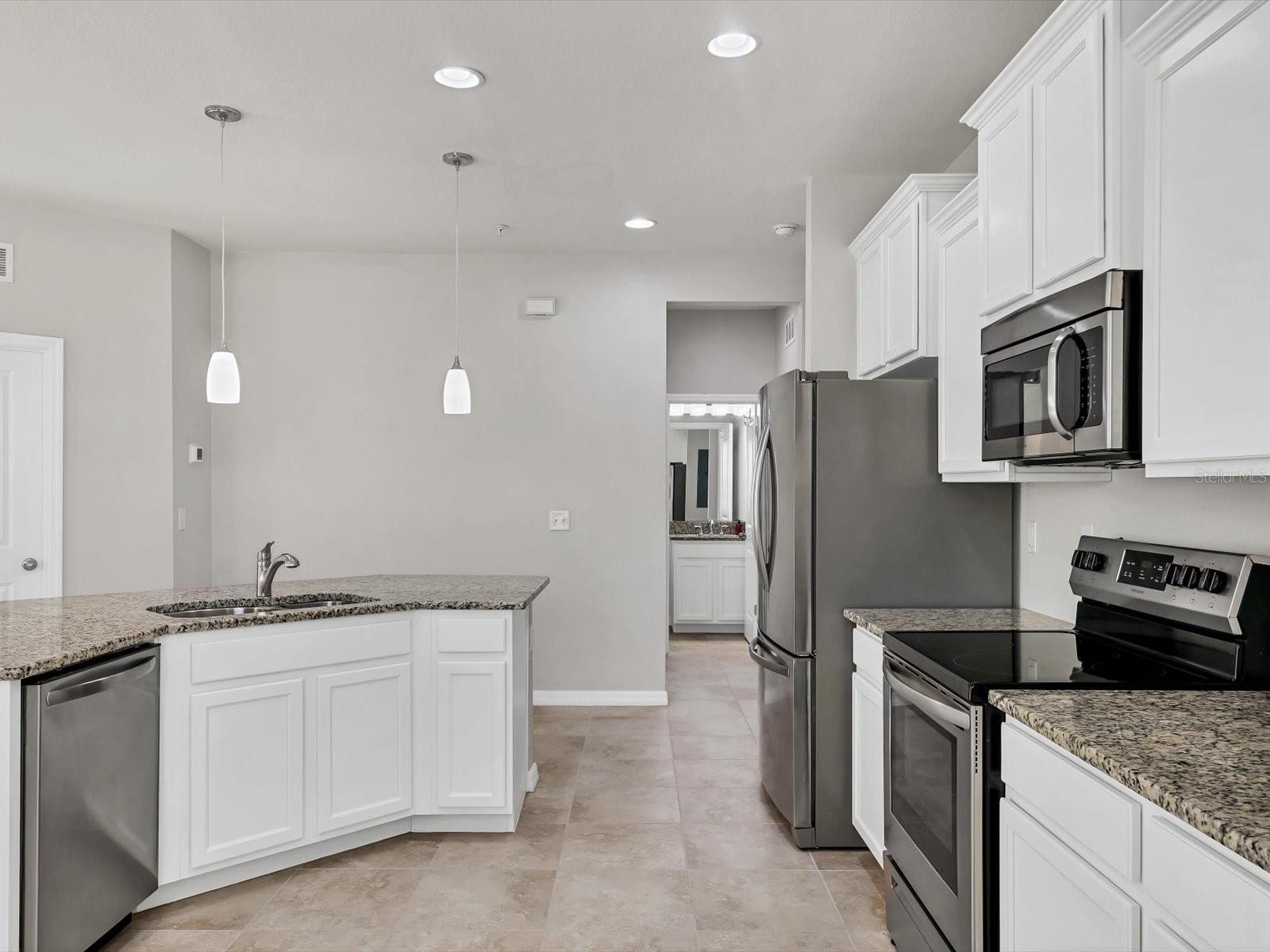 Image 8 of 35 For 8363 Enclave Way 101