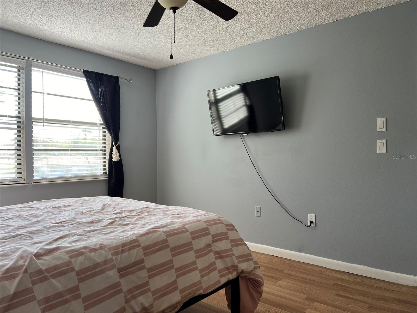 Image 18 of 25 For 5026 Water Oak Drive 208