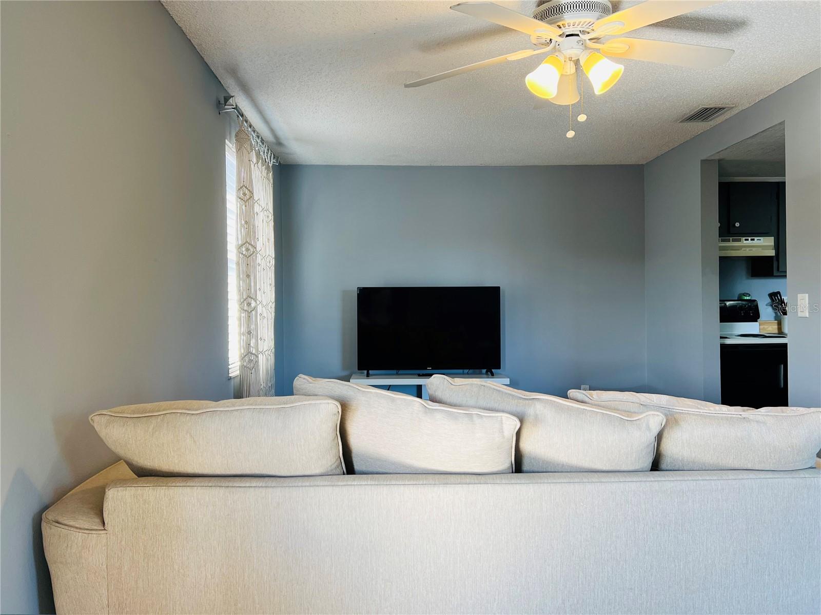 Image 4 of 25 For 5026 Water Oak Drive 208