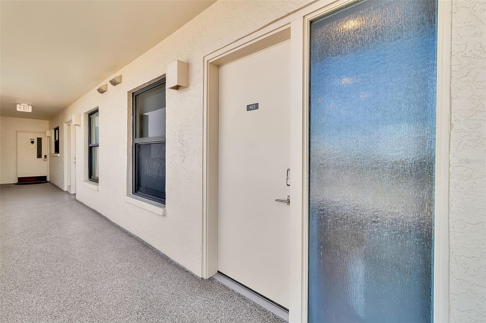 Image 3 of 76 For 5740 Midnight Pass Road 403