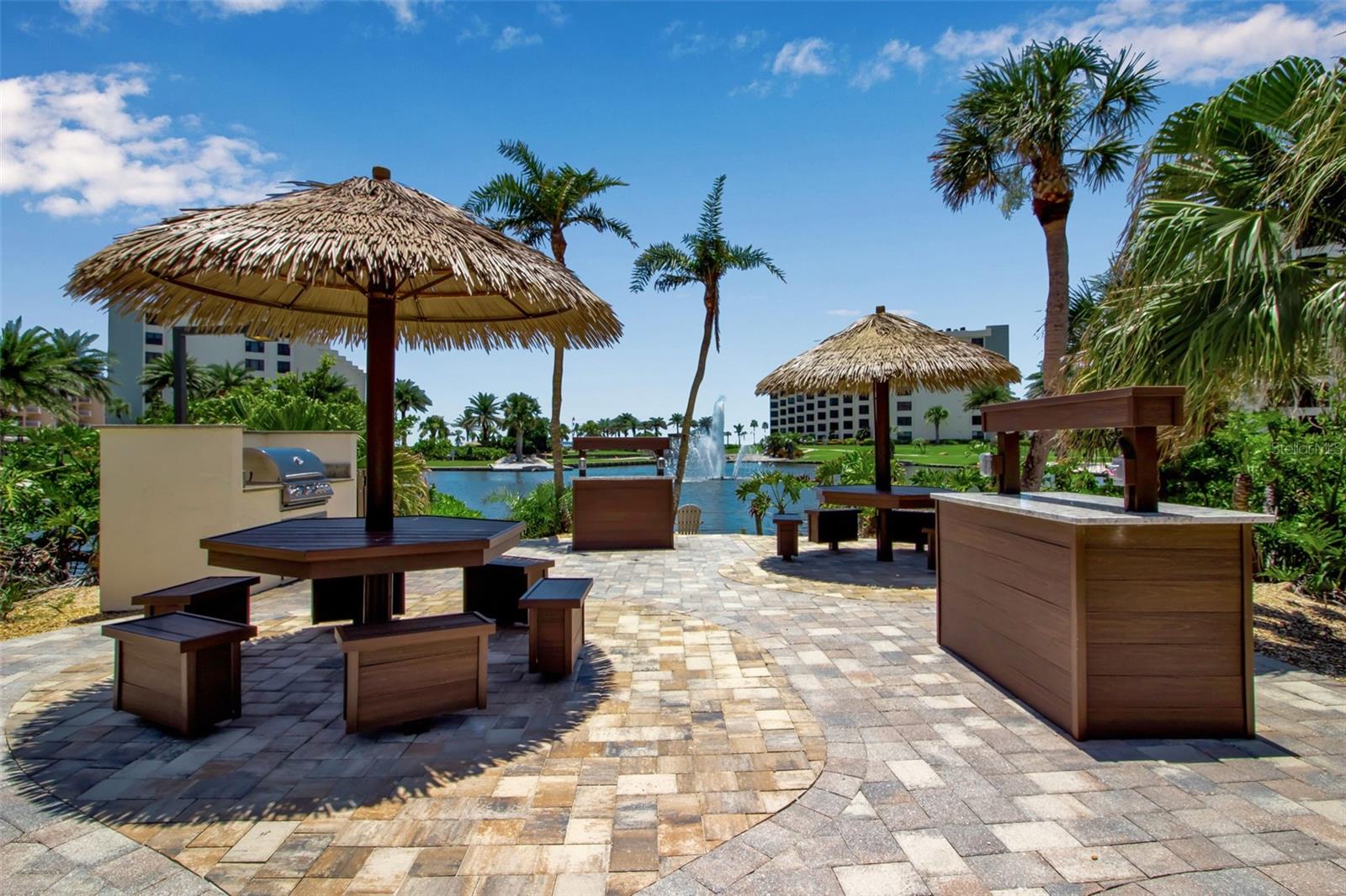 Image 75 of 76 For 5740 Midnight Pass Road 403