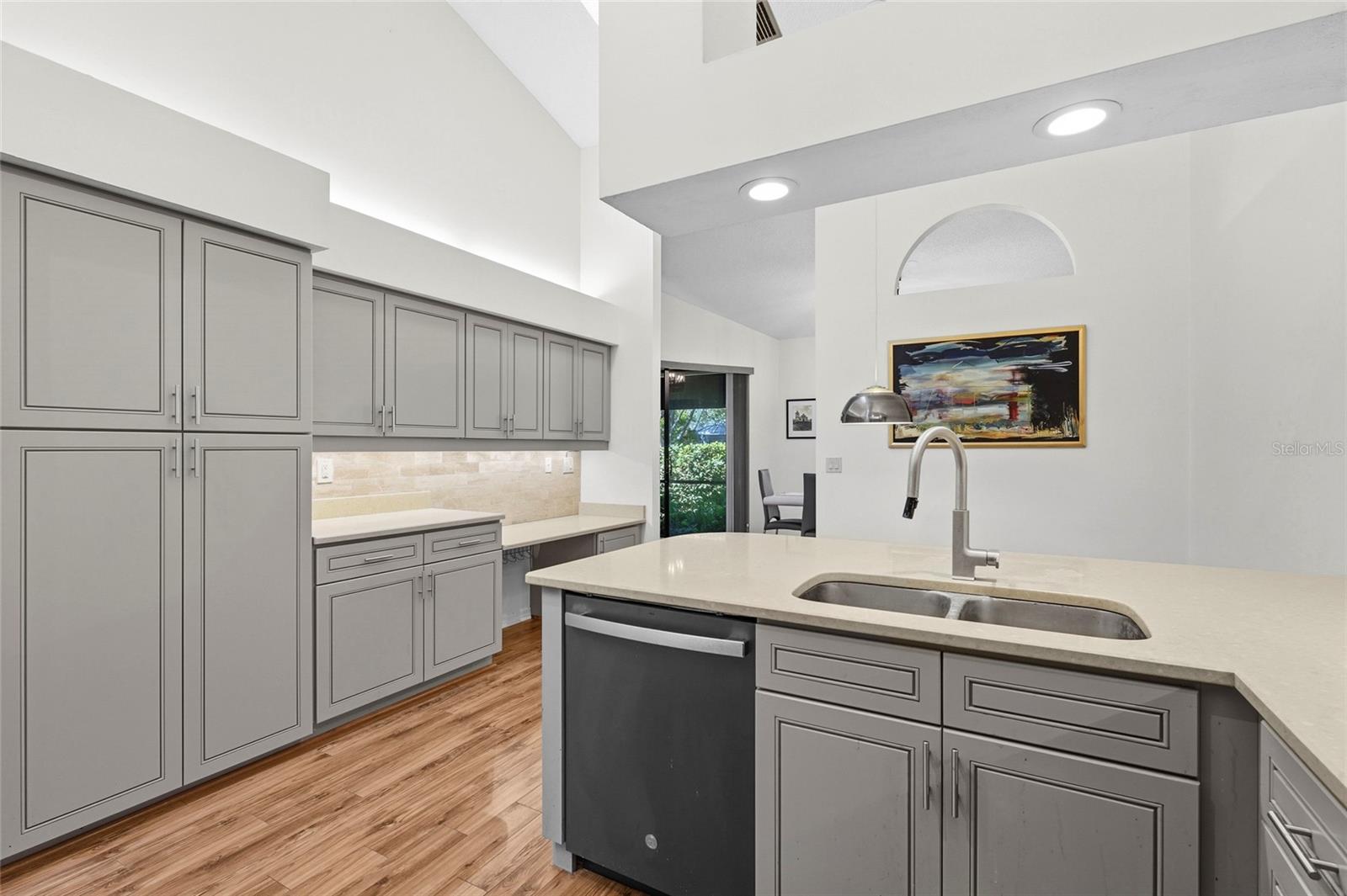 Image 24 of 63 For 4531 Las Brisas Lane