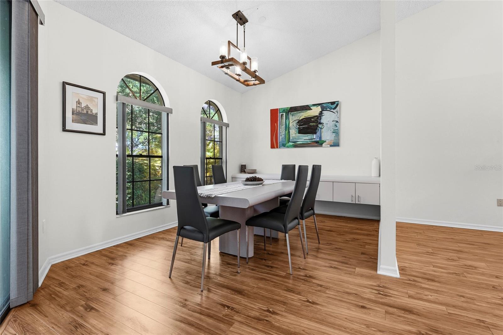 Image 6 of 63 For 4531 Las Brisas Lane