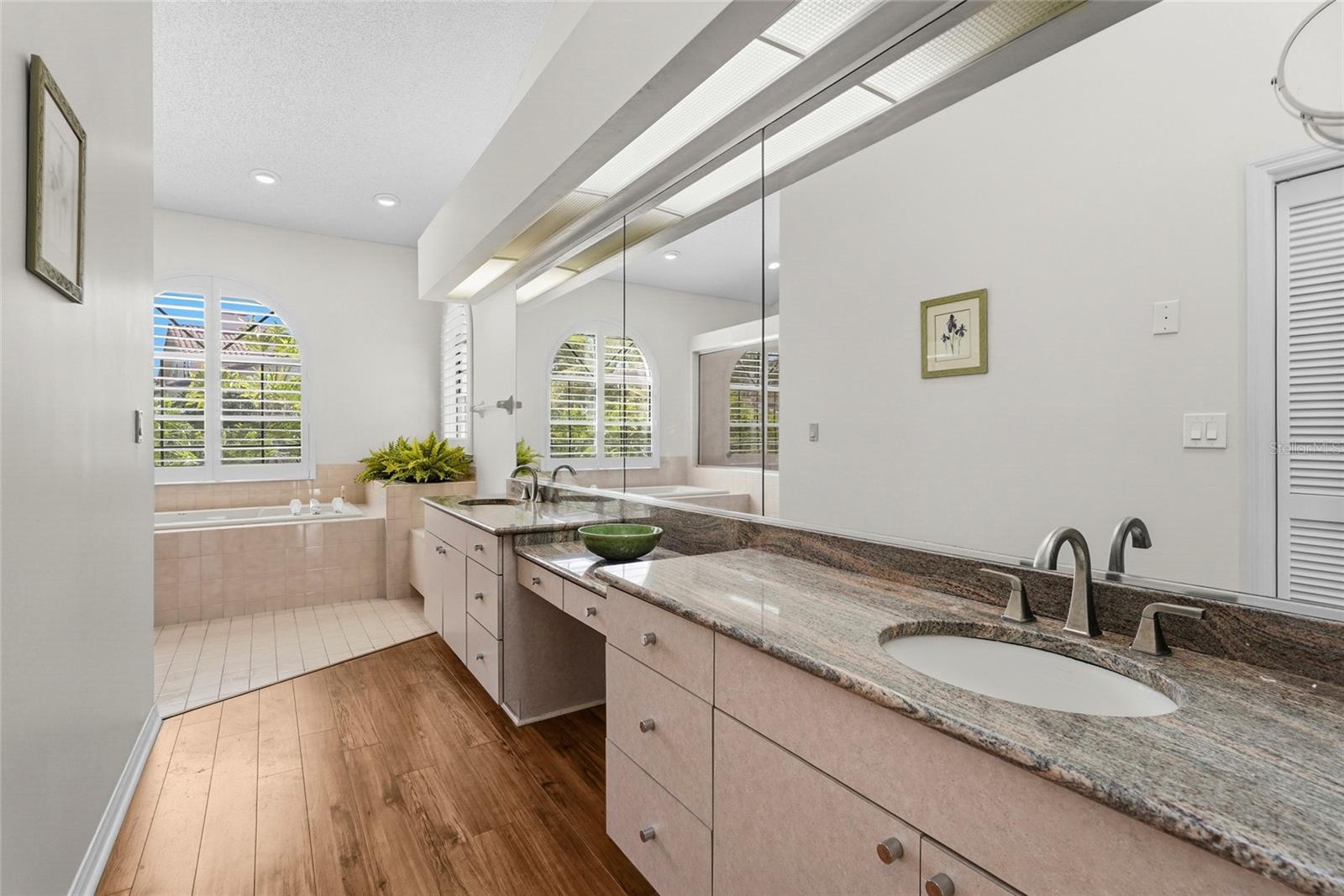 Image 8 of 63 For 4531 Las Brisas Lane