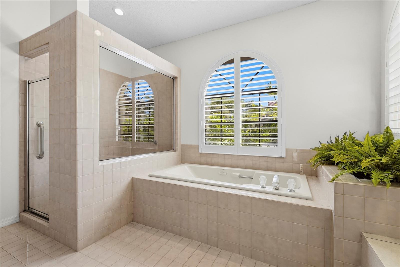 Image 9 of 63 For 4531 Las Brisas Lane