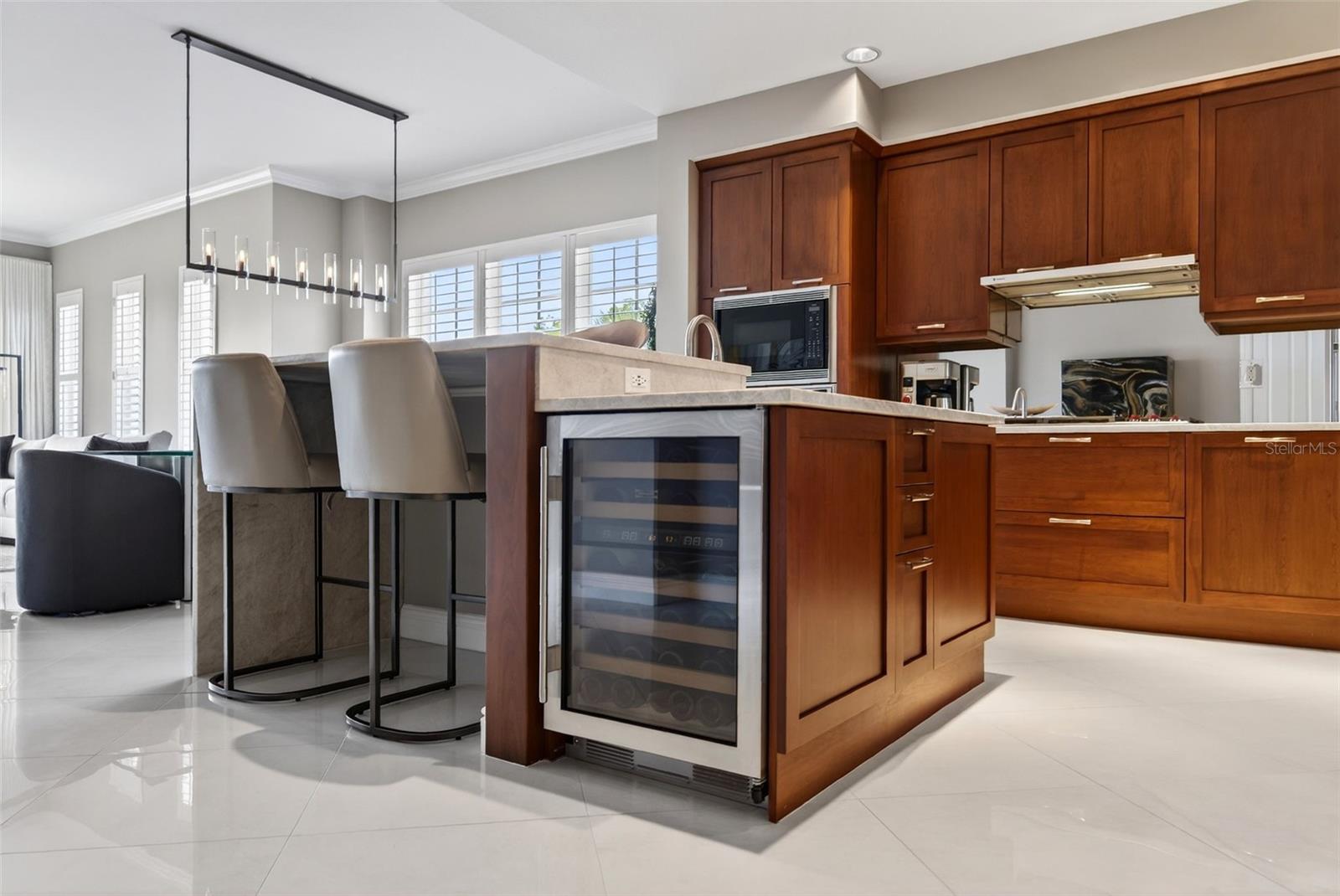 Image 11 of 86 For 888 Orange Avenue 3a