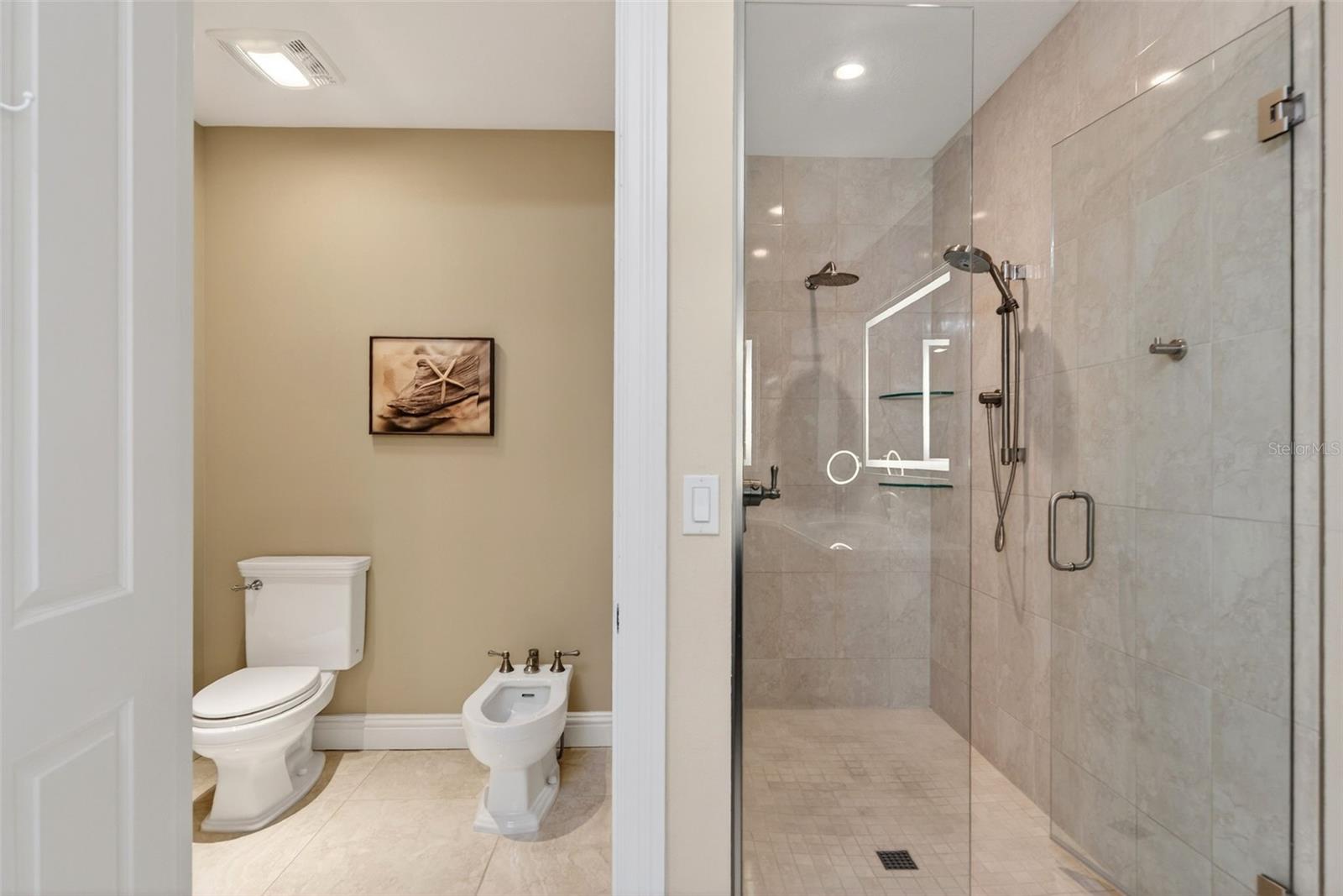 Image 41 of 86 For 888 Orange Avenue 3a