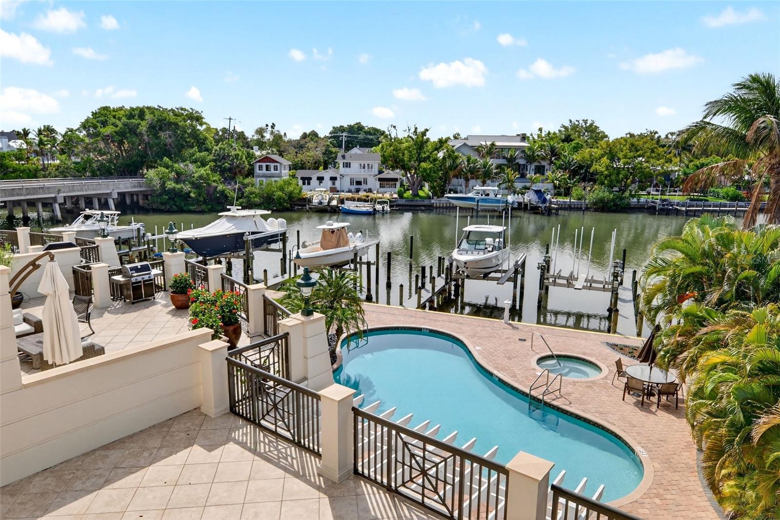 Image 9 of 86 For 888 Orange Avenue 3a