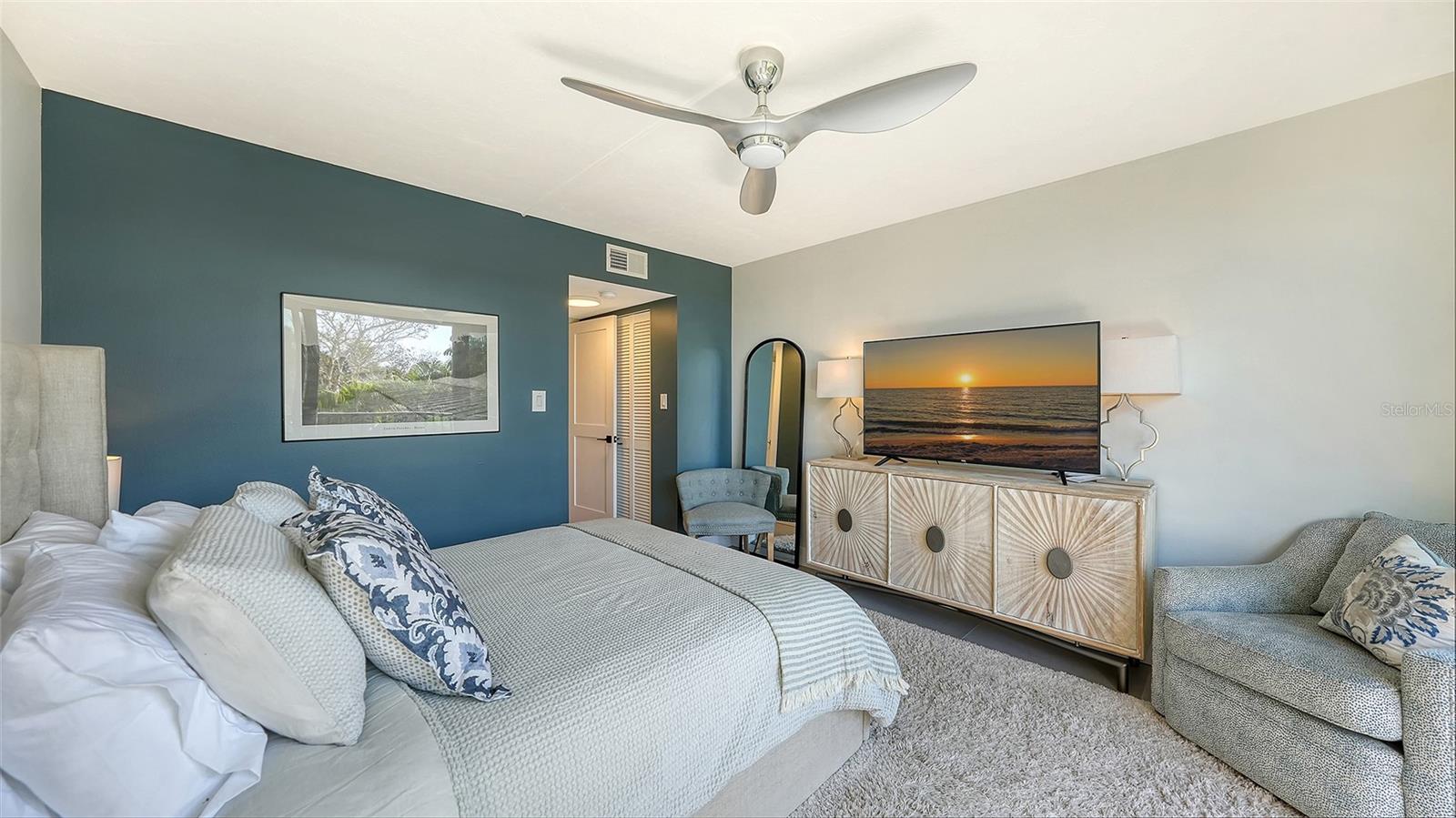 Image 32 of 77 For 4900 Ocean Boulevard 304