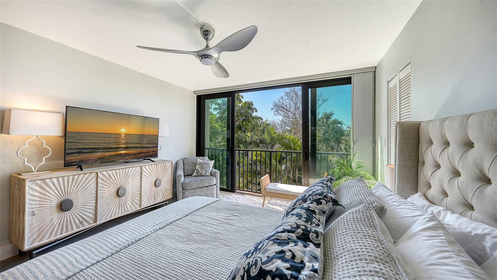 Image 33 of 77 For 4900 Ocean Boulevard 304