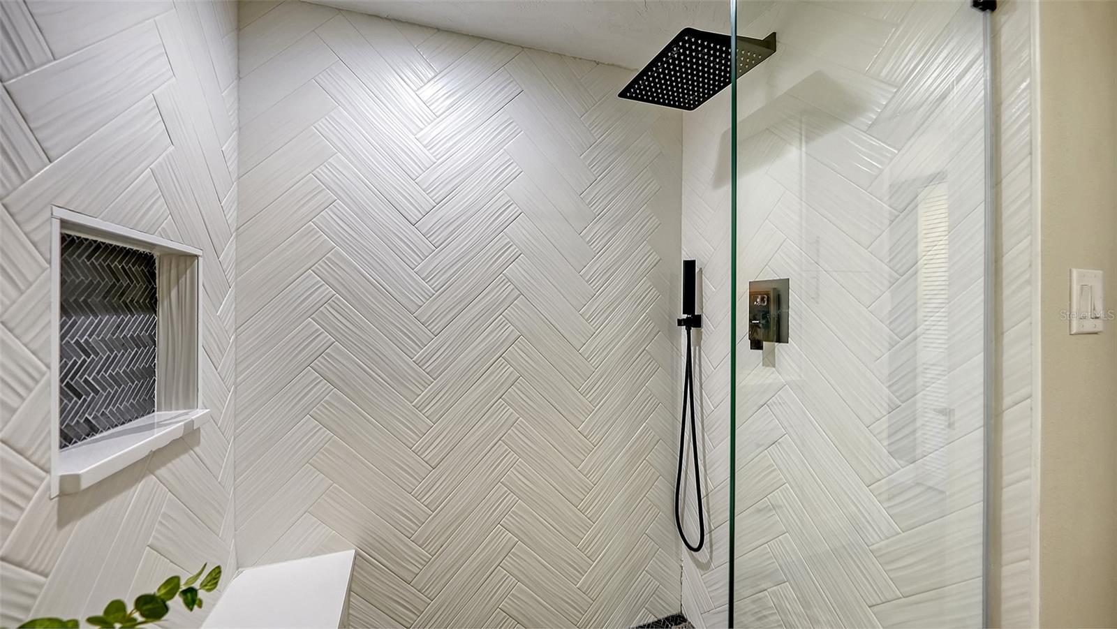 Image 36 of 77 For 4900 Ocean Boulevard 304