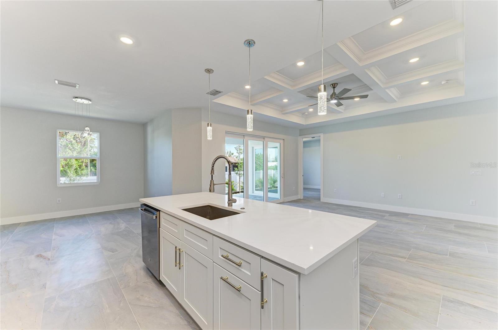 Image 14 of 42 For 380 Holly Road