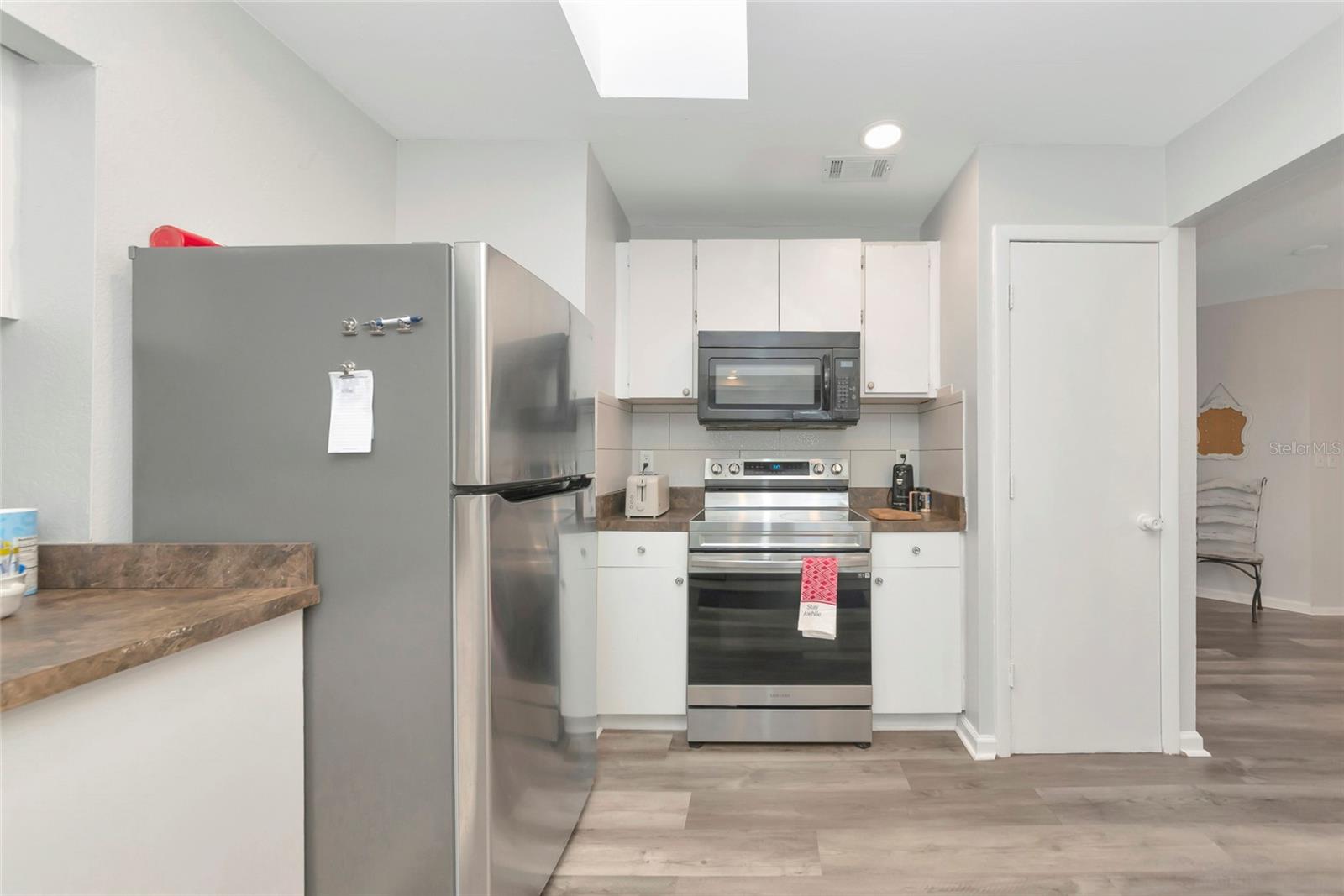 Image 12 of 50 For 6703 Electra Avenue
