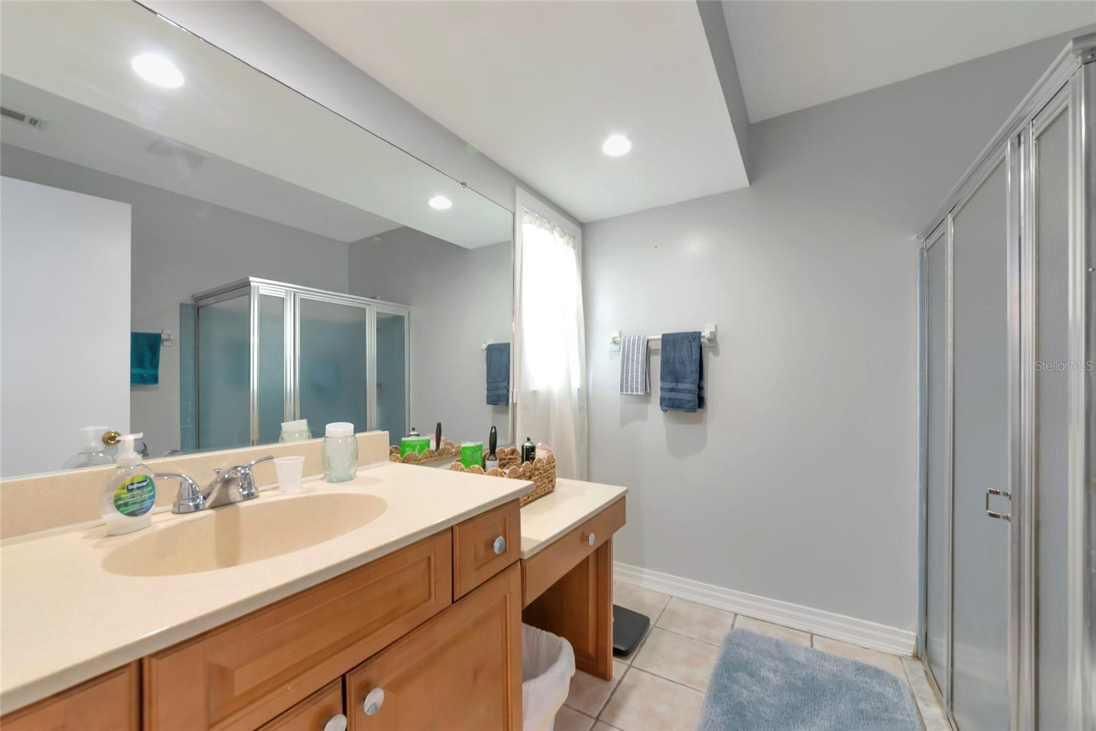 Image 22 of 50 For 6703 Electra Avenue