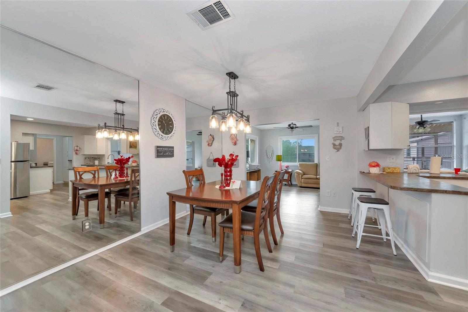 Image 8 of 50 For 6703 Electra Avenue