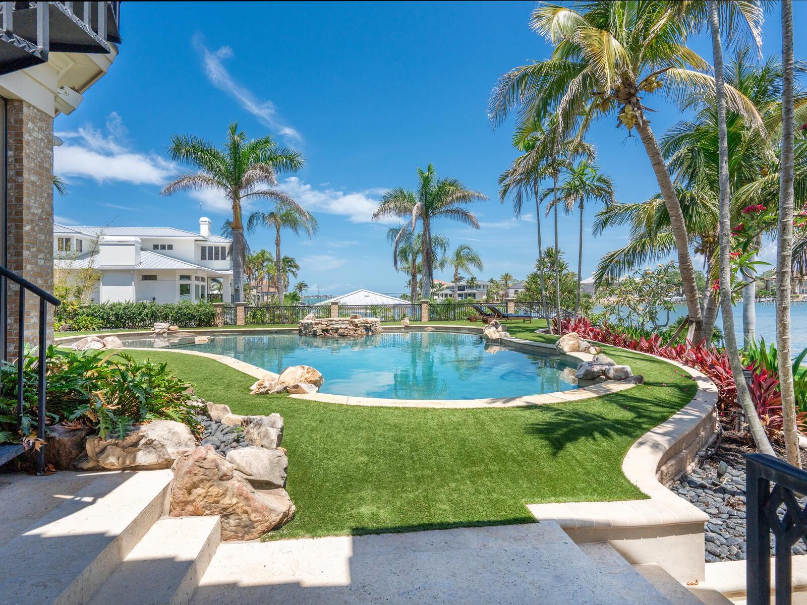 Image 55 of 76 For 1423 Hillview Drive