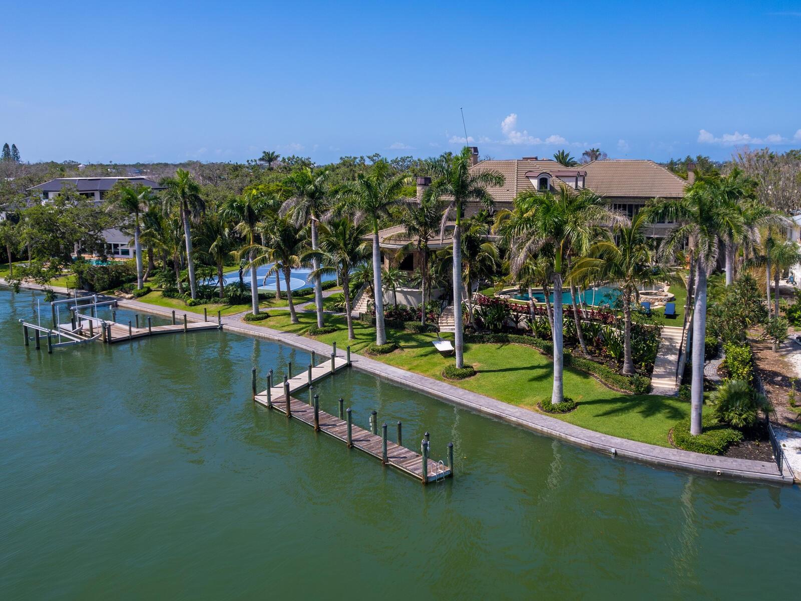 Image 74 of 76 For 1423 Hillview Drive