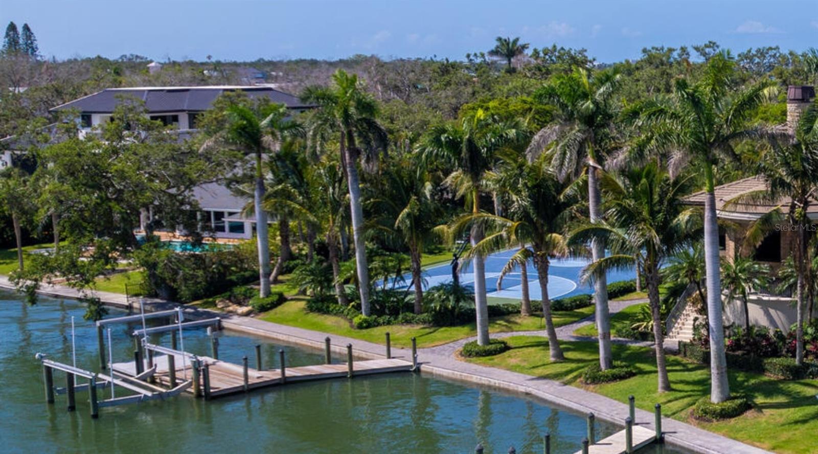 Image 14 of 14 For 1435 Hillview Drive