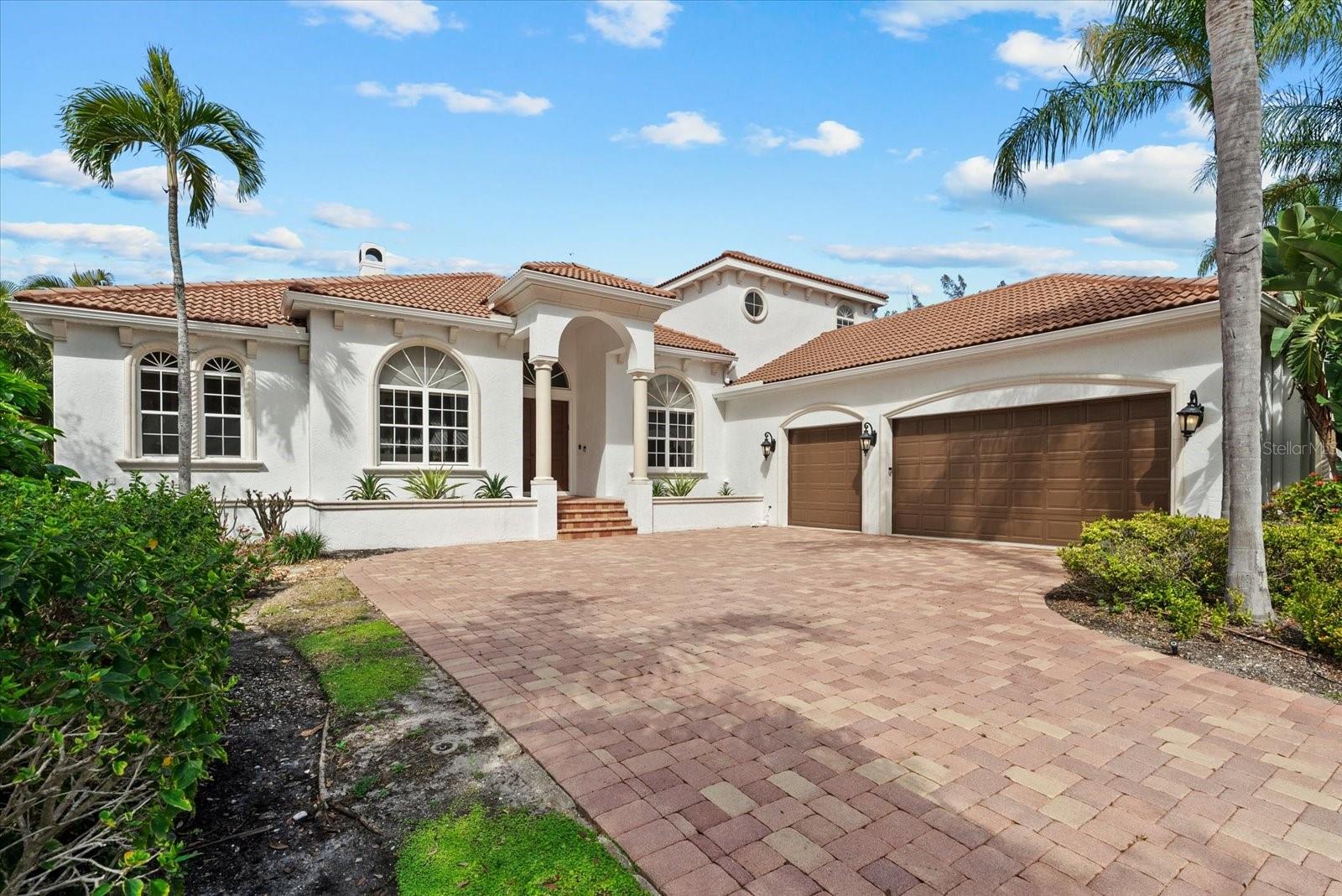 Image 2 of 94 For 3508 La Paloma Avenue