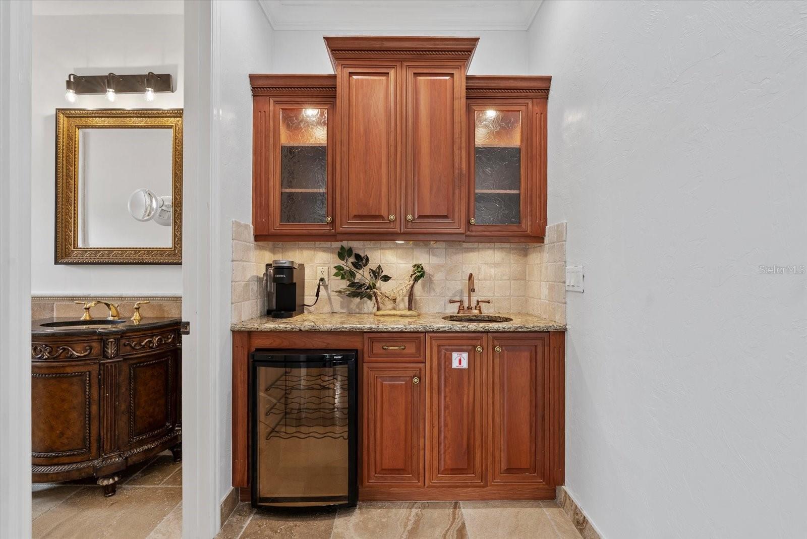 Image 39 of 94 For 3508 La Paloma Avenue