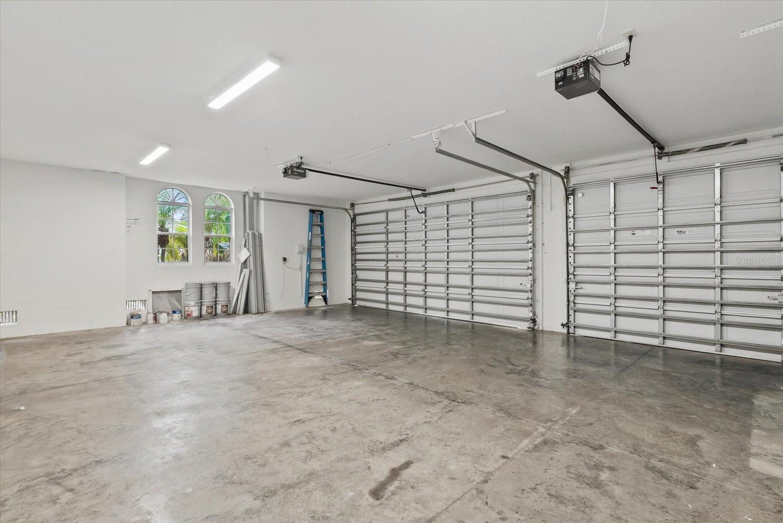 Image 43 of 94 For 3508 La Paloma Avenue