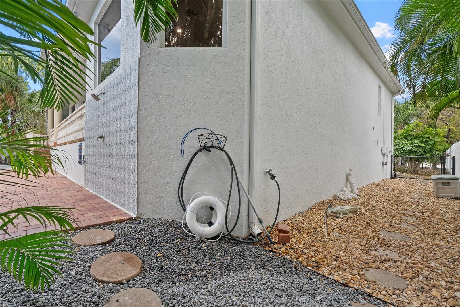 Image 48 of 94 For 3508 La Paloma Avenue