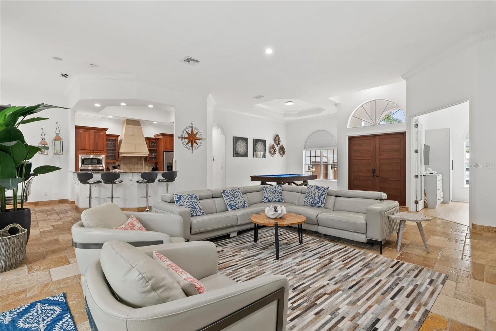 Image 6 of 94 For 3508 La Paloma Avenue