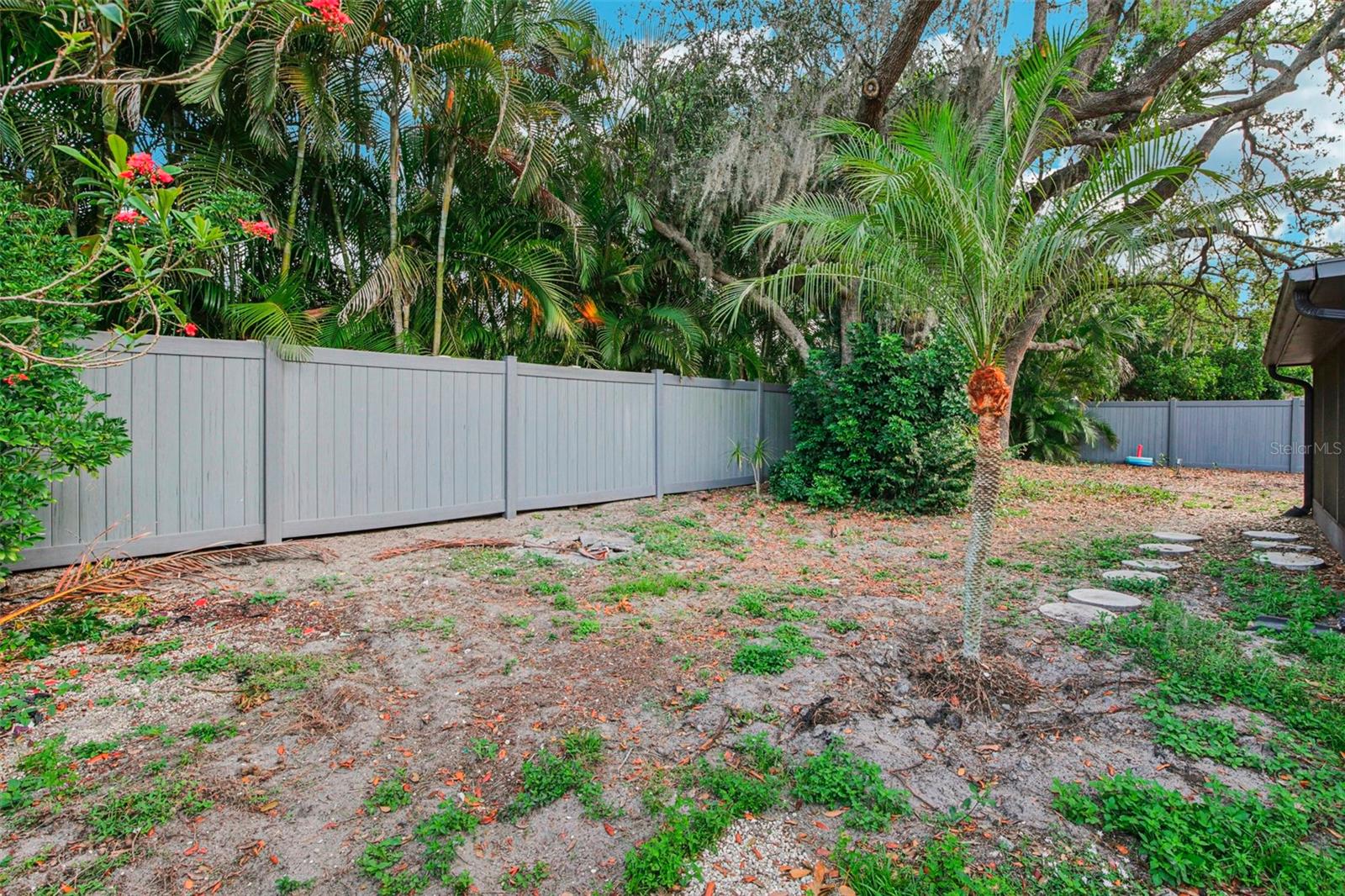 Image 41 of 41 For 5753 Colonial Oaks Boulevard