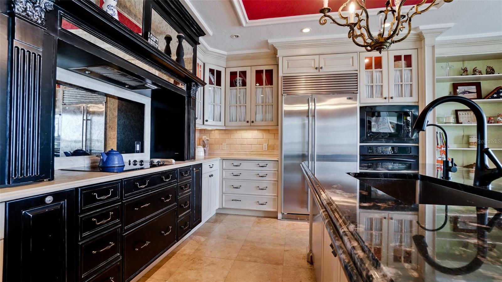 Image 15 of 52 For 8213 Midnight Pass Road